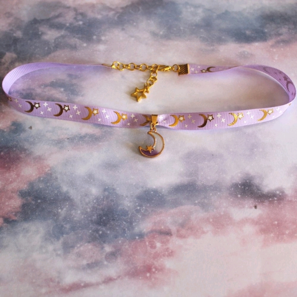 PASTEL CRESCENT MOON AND STARS CHOKER NECKLACE ๐โจ - Picture 1 of 4